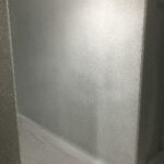 北見市新築マンションの吹付塗装