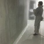 北見市新築マンションの吹付塗装