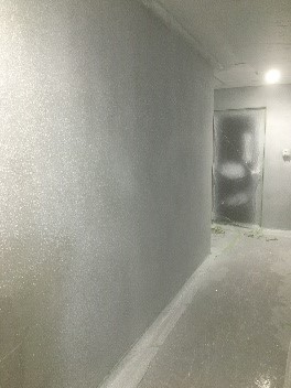 北見市新築マンションの吹付塗装